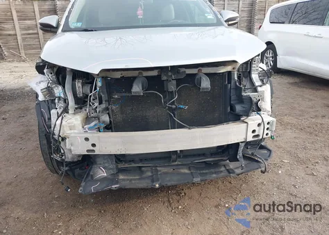 2015 Toyota Highlander Le Plus V6 from USA, damaged, VIN 5TDBKRFH5FS178528